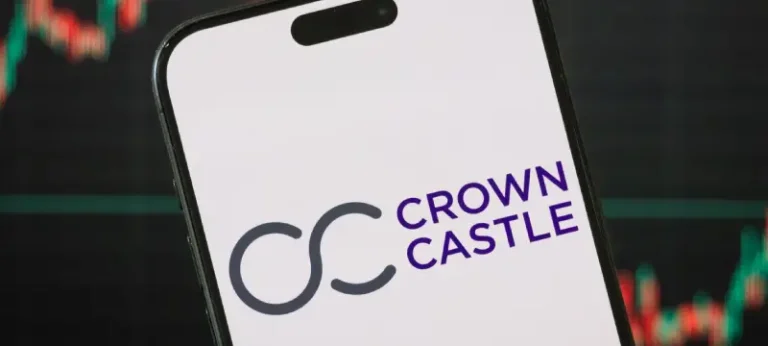 Crown CEO Carruthers Steps Down