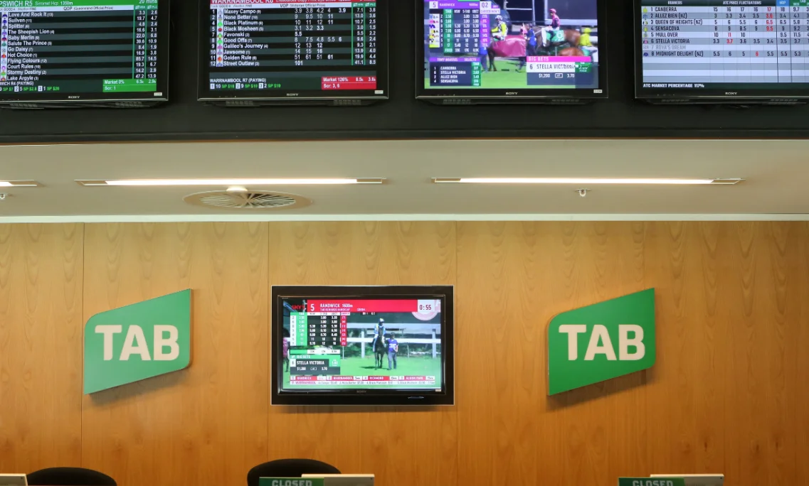 War of offensive words among Tabcorp executives 1